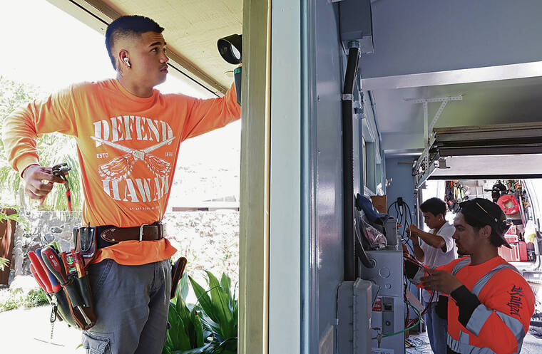 Cheaper solar energy in Hawaii threatened by new federal law.jpeg